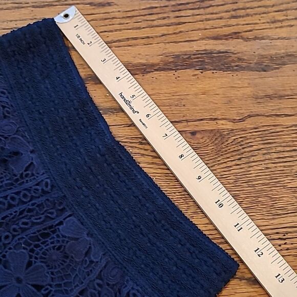 2 pair lace short shorts, lined sz M & 7/8 NWOT - Picture 4 of 11